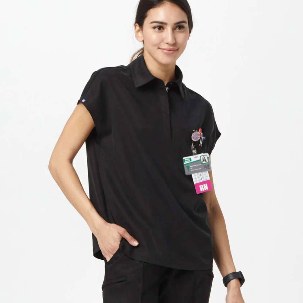 Capri colored scrub top by Mediclo